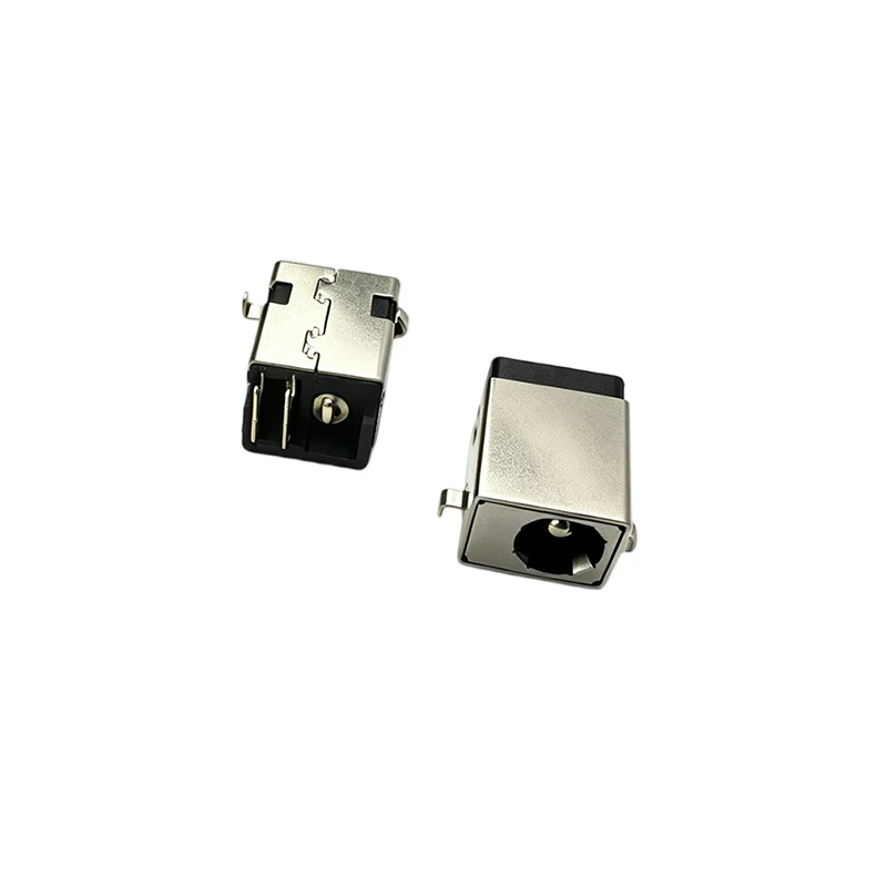 Conector de alimentación CC de 10 A DC-119